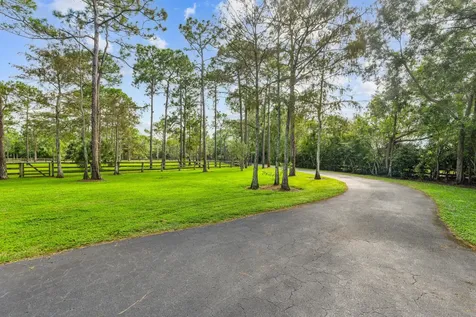 5371 Cougars Prowl Lake Worth FL 33449