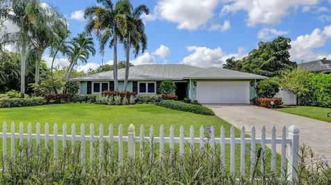 2 NW 18th Street Delray Beach FL 33444