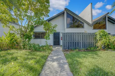 100 Sparrow Drive Royal Palm Beach FL 33411
