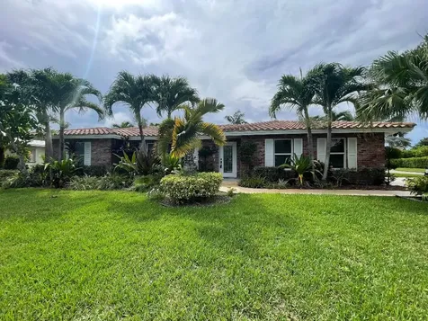 1880 NW 83rd Drive Coral Springs FL 33071