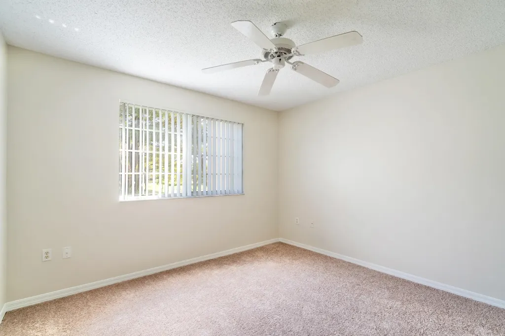 4187 N Haverhill Road West Palm Beach FL 33417