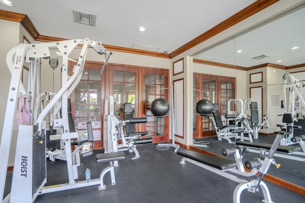 4187 N Haverhill Road West Palm Beach FL 33417