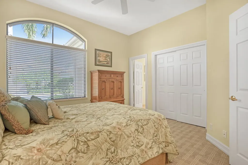 10250 Blue Heron Point West Palm Beach FL 33412