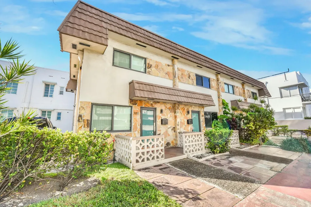 300 80th Street Miami Beach FL 33141