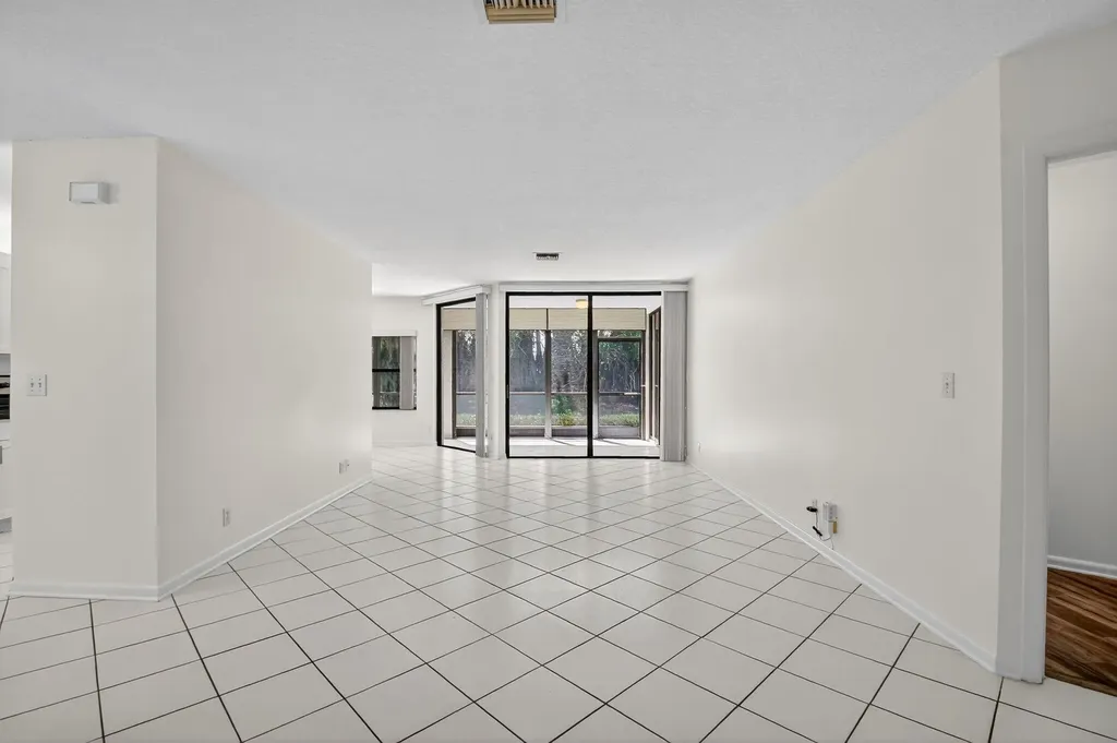 5382 Venetia Court Boynton Beach FL 33437
