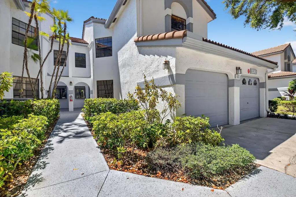5382 Venetia Court Boynton Beach FL 33437