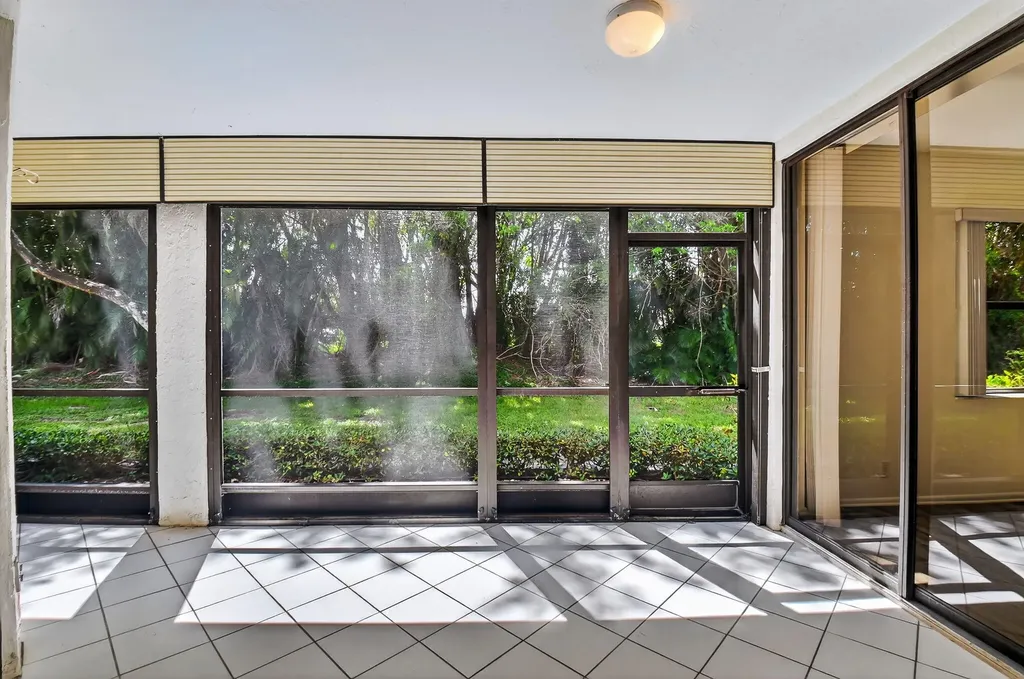 5382 Venetia Court Boynton Beach FL 33437