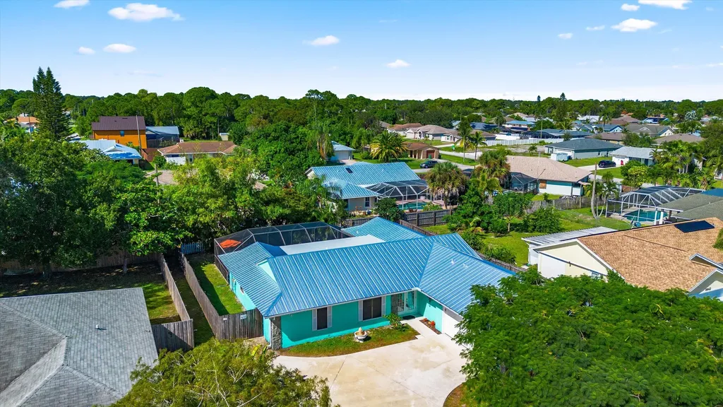 1574 SE Clearbrook Street Port St Lucie FL 34983