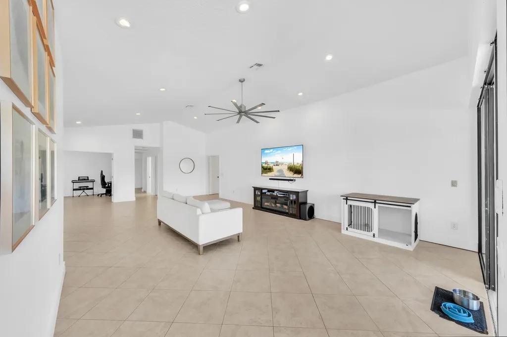 10255 Sunset Bend Drive Boca Raton FL 33428