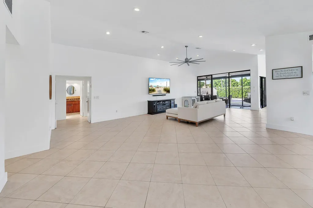10255 Sunset Bend Drive Boca Raton FL 33428
