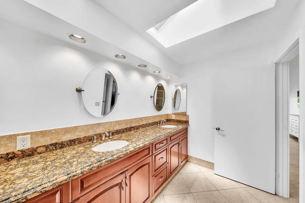 10255 Sunset Bend Drive Boca Raton FL 33428