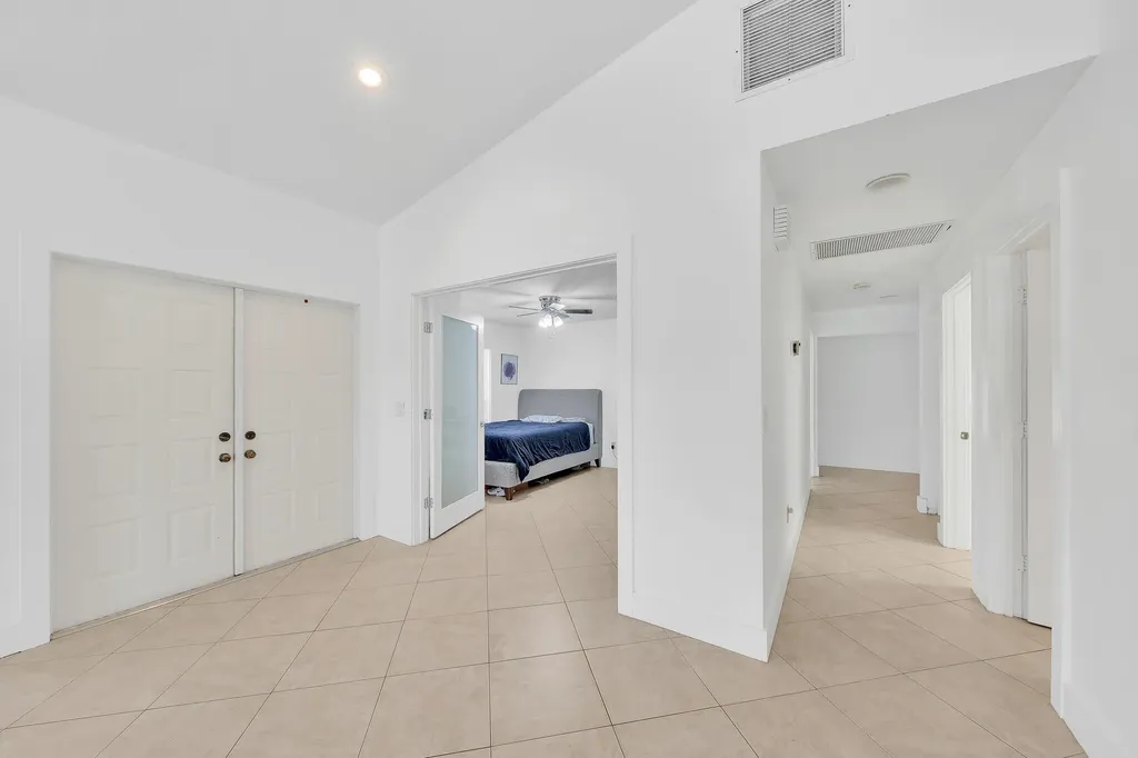 10255 Sunset Bend Drive Boca Raton FL 33428