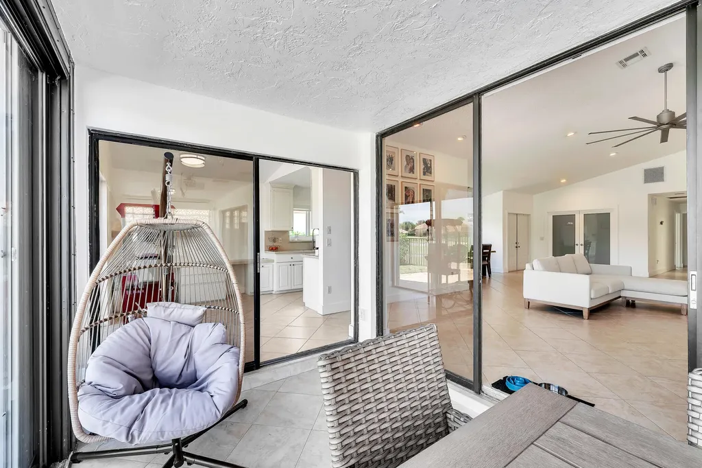 10255 Sunset Bend Drive Boca Raton FL 33428