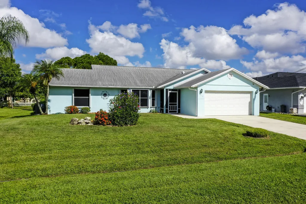560 SE Nome Drive Port St Lucie FL 34984