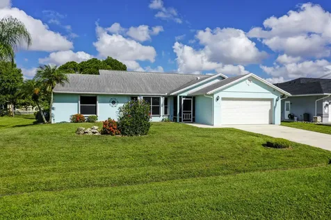 560 SE Nome Drive Port St Lucie FL 34984