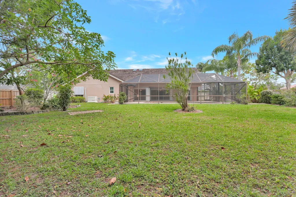 1819 Staimford Circle Wellington FL 33414