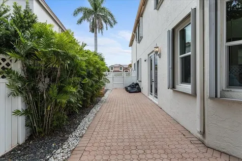 5710 NW 62nd Street Parkland FL 33067