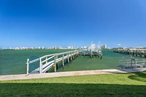 371 Wilma Circle Riviera Beach FL 33404