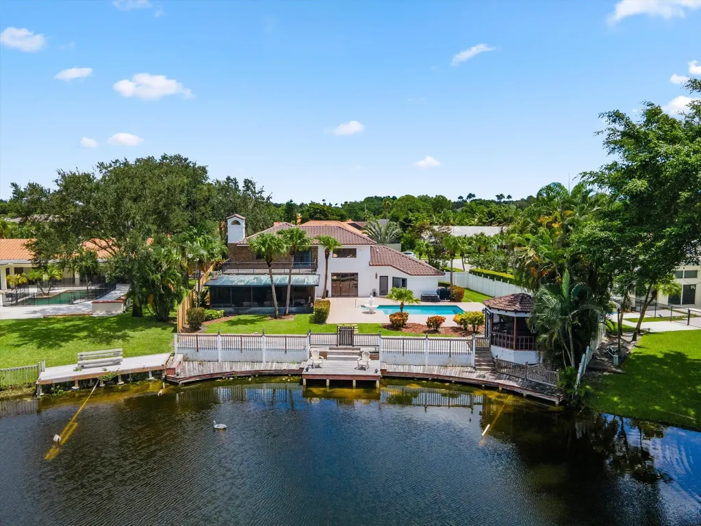 2195 Portland Court Wellington FL 33414