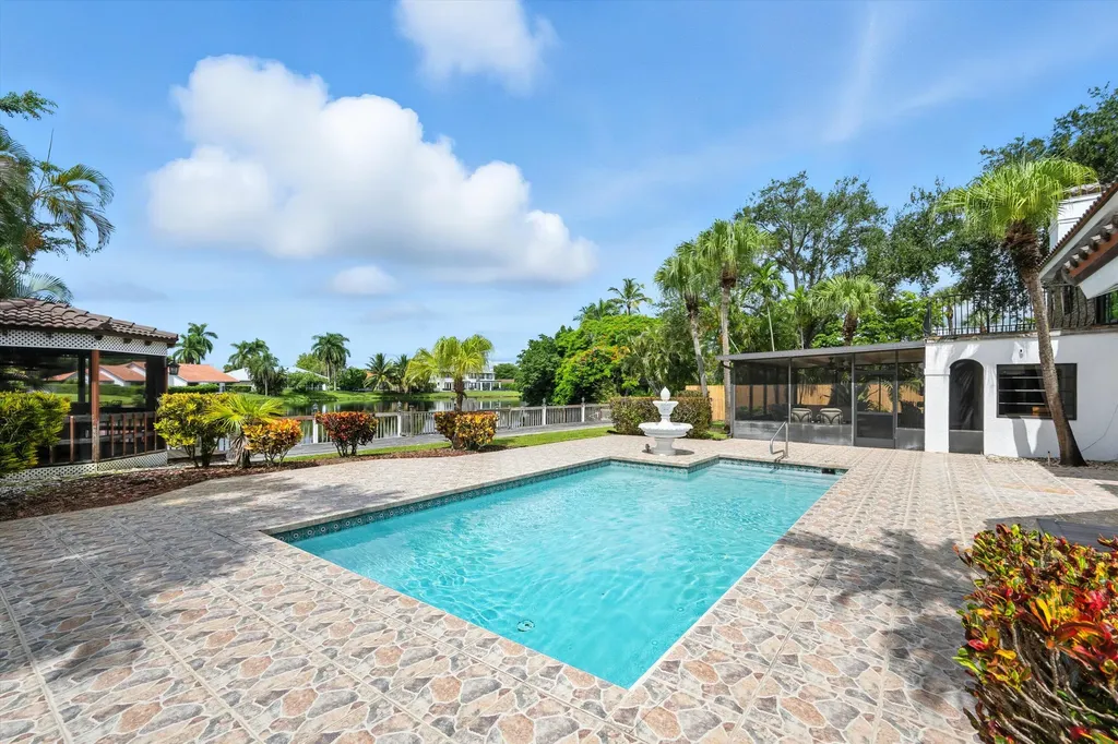 2195 Portland Court Wellington FL 33414