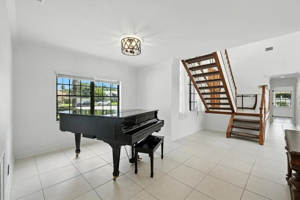 2195 Portland Court Wellington FL 33414