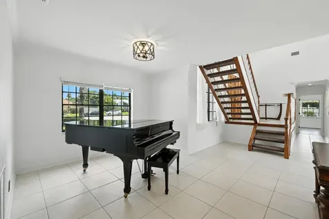 2195 Portland Court Wellington FL 33414
