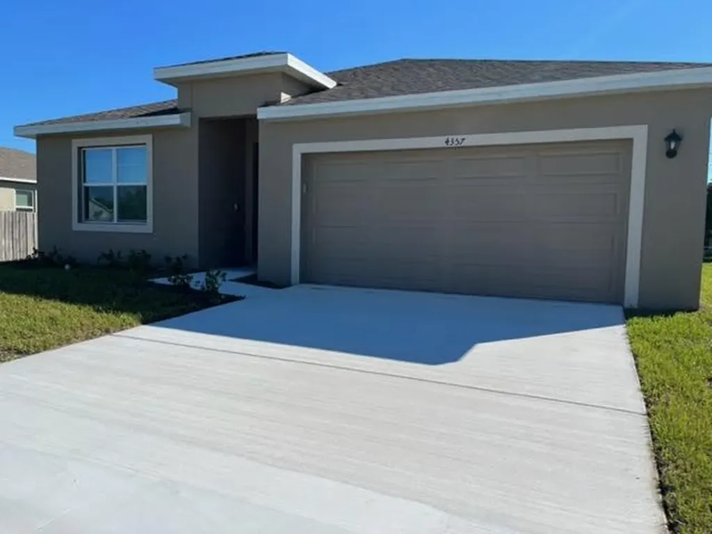 4357 SW Appleseed Road Port St Lucie FL 34953