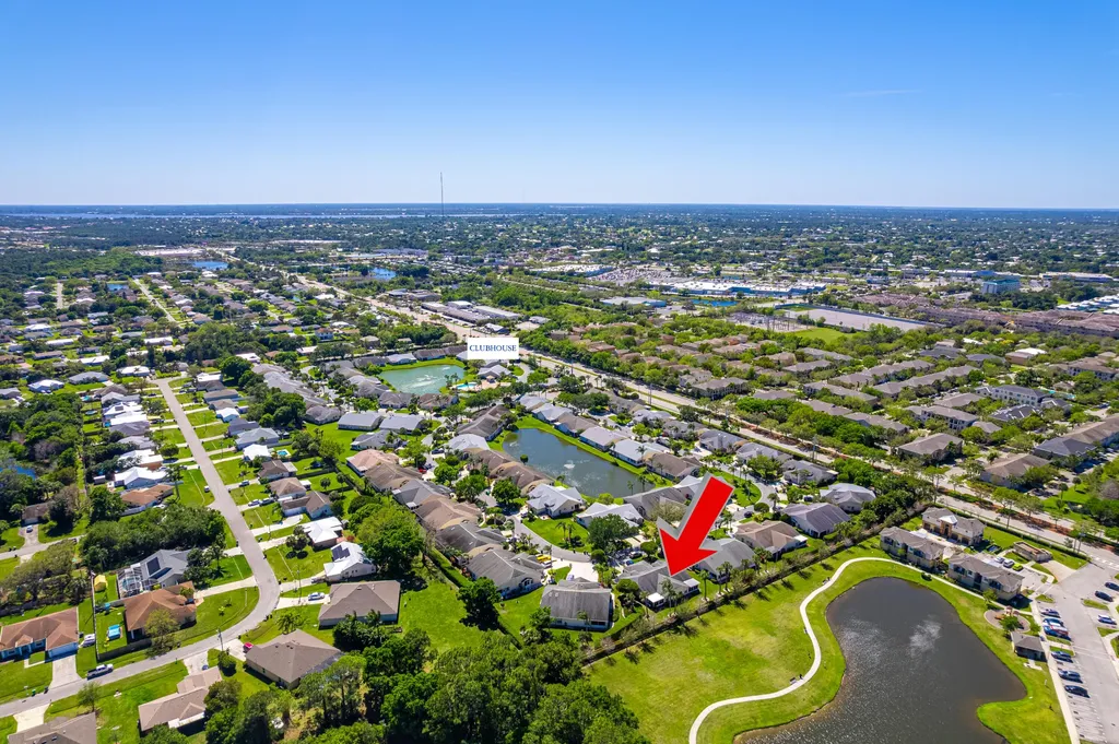 4293 SE Brittney Circle Port St Lucie FL 34952