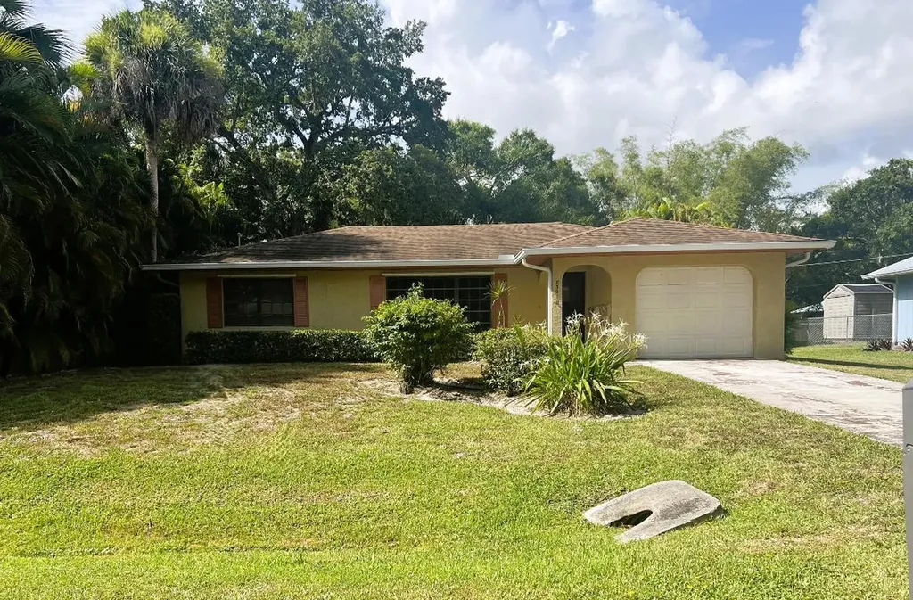 8301 Kenwood Road Fort Pierce FL 34951