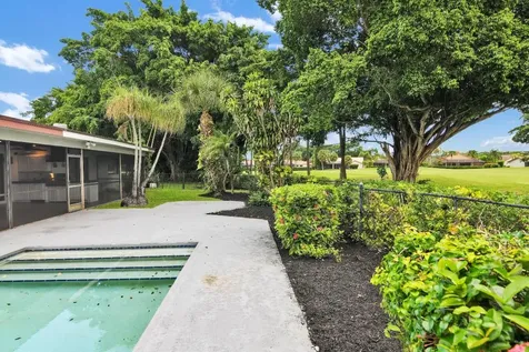 10397 Camelback Lane Boca Raton FL 33498