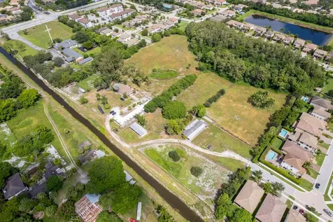 8946 Sea Chase Drive Lake Worth FL 33467