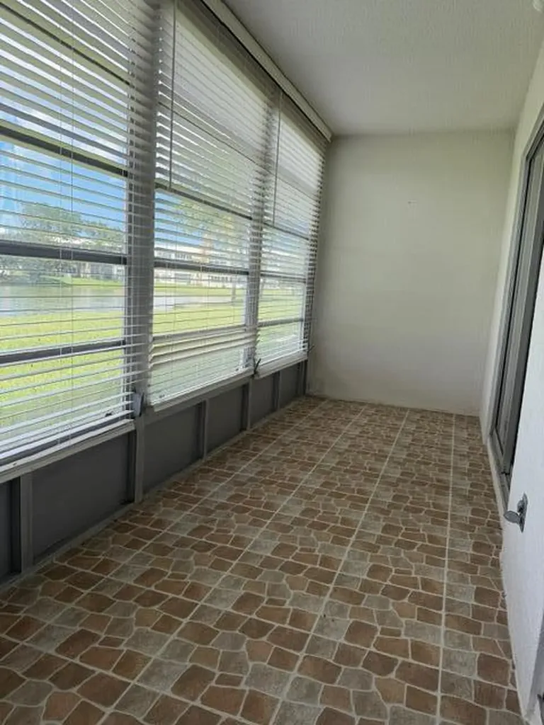 106 Wellington M West Palm Beach FL 33417