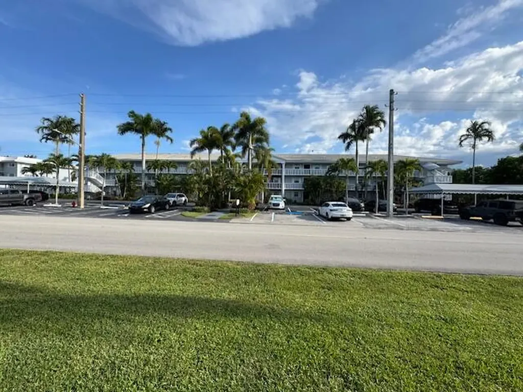169 Atlantis Boulevard Atlantis FL 33462