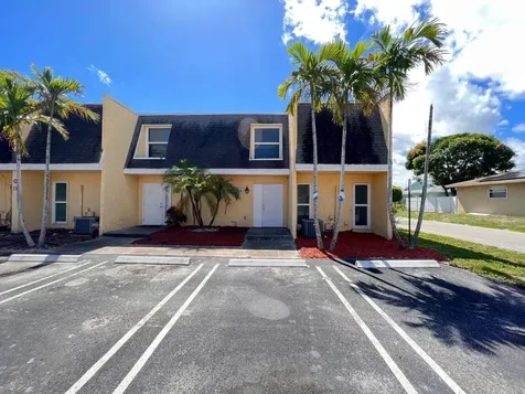608 SW 1st Street Boynton Beach FL 33435