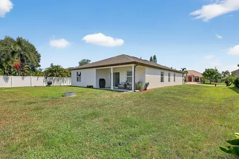 435 SW Fields Avenue Port St Lucie FL 34953