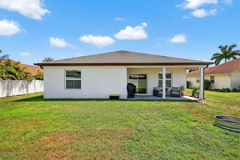 435 SW Fields Avenue Port St Lucie FL 34953