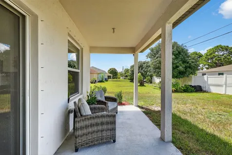 435 SW Fields Avenue Port St Lucie FL 34953