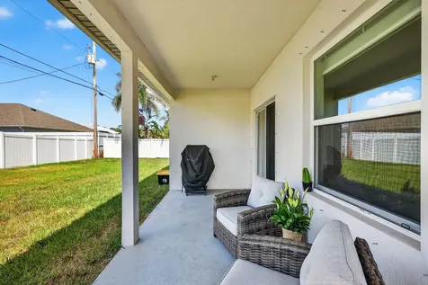 435 SW Fields Avenue Port St Lucie FL 34953