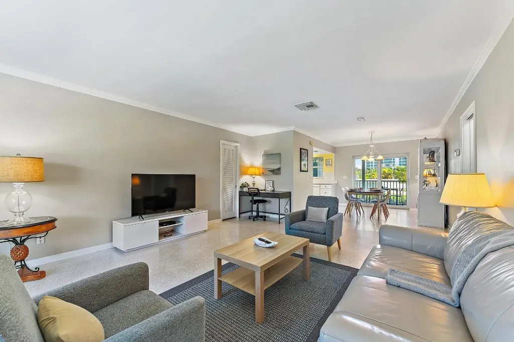 3115 Park Avenue Singer Island FL 33404