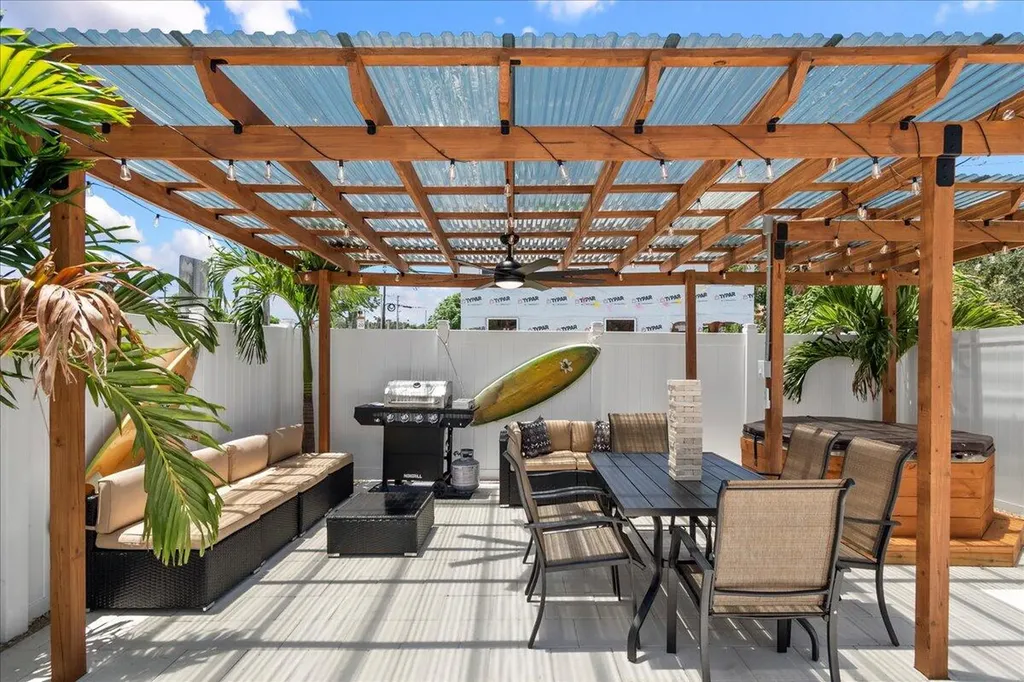 2741 Parker Avenue West Palm Beach FL 33405
