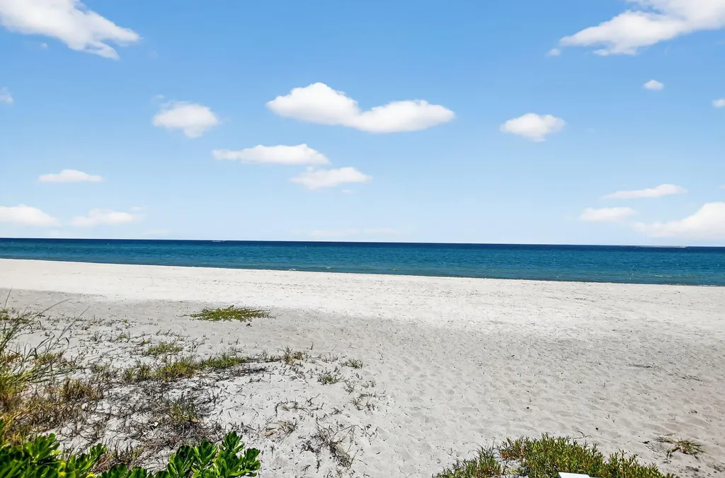 1187 Hillsboro Mile Hillsboro Beach FL 33062