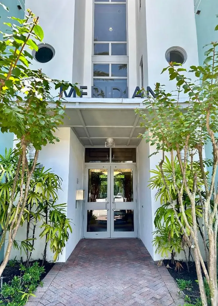 335 SE 6th Avenue Delray Beach FL 33483
