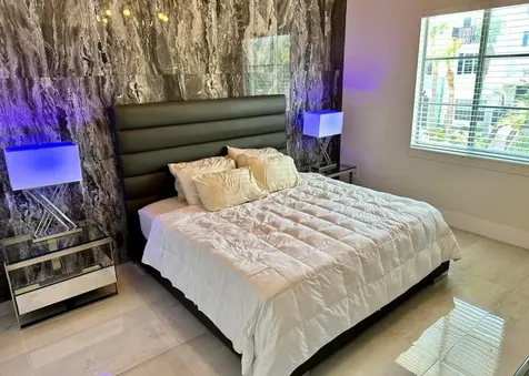 335 SE 6th Avenue Delray Beach FL 33483