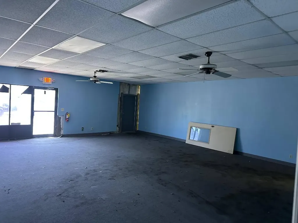 7033 Norton Avenue West Palm Beach FL 33405