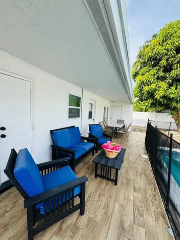 2010 NE 1st Avenue Pompano Beach FL 33060