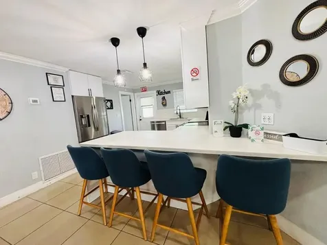 2010 NE 1st Avenue Pompano Beach FL 33060