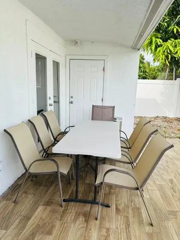 2010 NE 1st Avenue Pompano Beach FL 33060