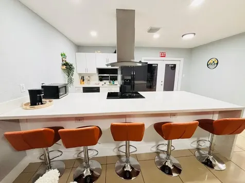 2010 NE 1st Avenue Pompano Beach FL 33060