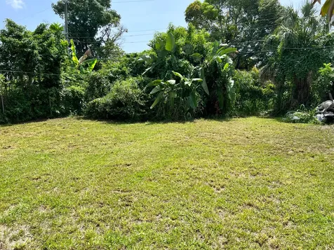 332 Fleming Avenue Greenacres FL 33463