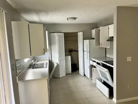 332 Fleming Avenue Greenacres FL 33463